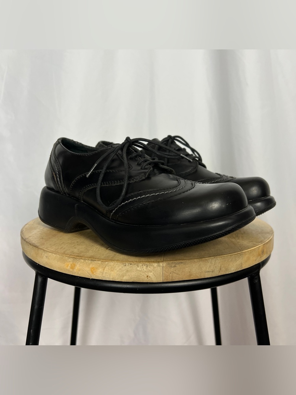 Vintage Y2K Black Wingtip Oxford Jazz Platform Shoes